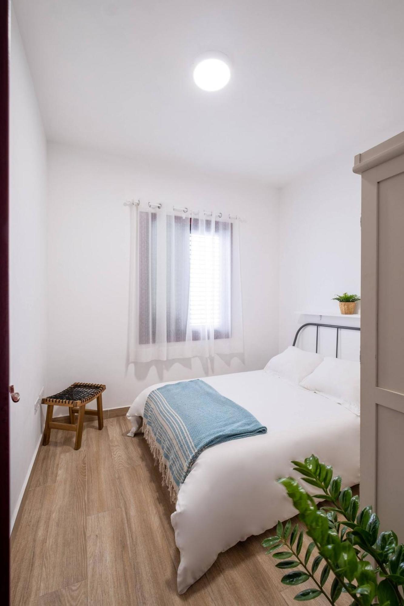 Casa Abuela Tona By Huskalia - Center Ferienhaus